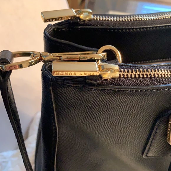 GORGEOUS -  TORY BURCH Double Zippered Bag 14"L x 11" H EXCELLENT. SOLD - Picture 2 of 4
